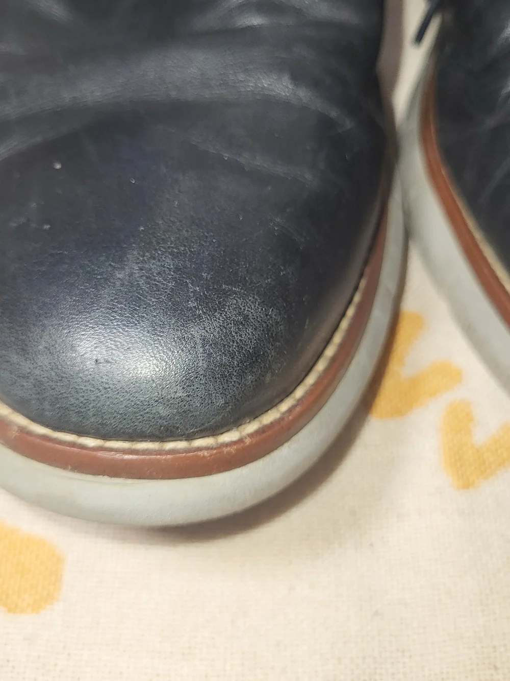 Johnston & Murphy Black Leather Derby Shoes with Brown Welt